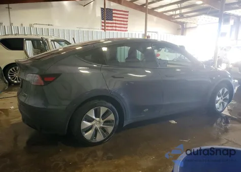 2023 Tesla Model Y from USA, damaged, VIN 7SAYGAEE7PF752866